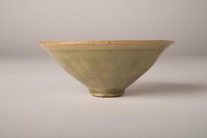 Northern celadon conical bowl