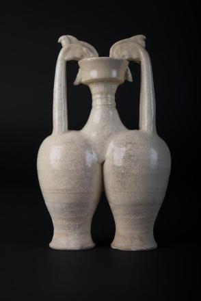Dragon-handled double amphora