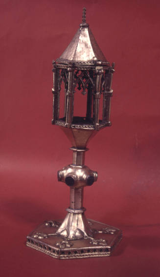 Ostensory:  Tower or Steeple Type