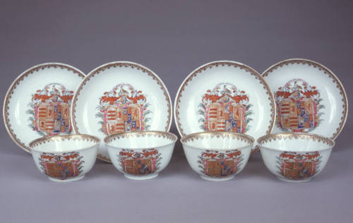 Tea bowl and saucer