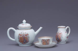 Tea bowl and saucer