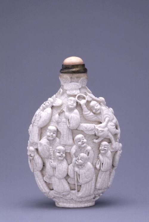 Snuff bottle, Lohan carved in relief