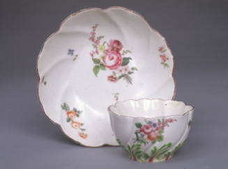 Tea bowl and saucer
