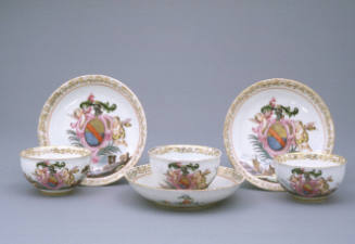 Tea bowl and saucer