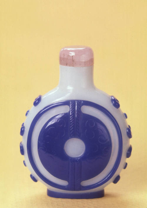 Snuff bottle, disc design