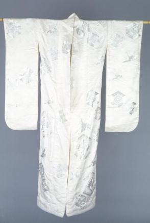 Uchikake-kimono