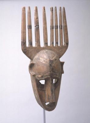 Mask (Ntomo society)