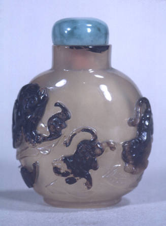 Snuff bottle
