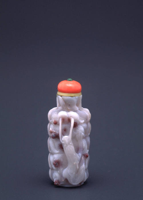Snuff bottle