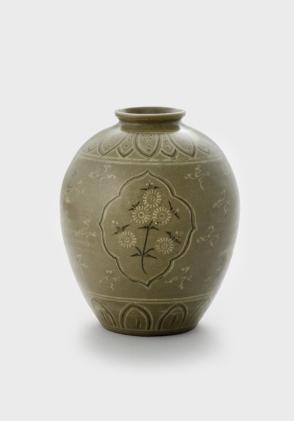 Sanggam celadon jar