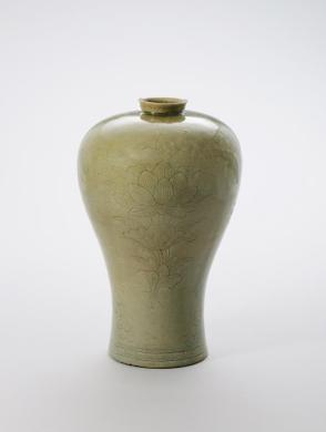 Vase with incised lotus design