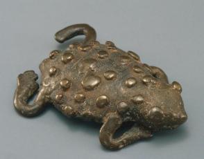 Gold Weight:  Frog