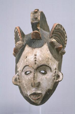 Mask (Agbogho Mmuo)