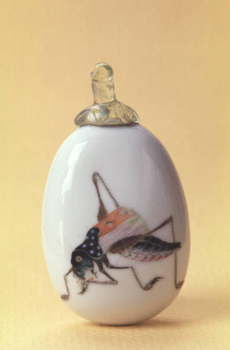 Snuff Bottle: Two Grasshoppers