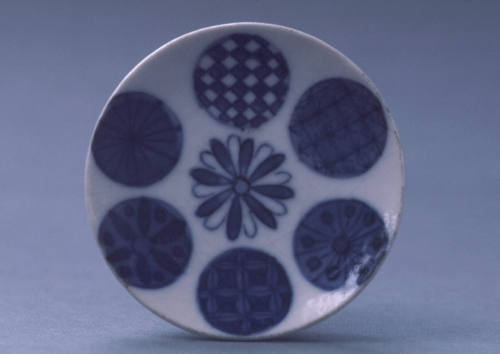 Snuff Saucer:  Chrysanthemum Blossom and Six Discs