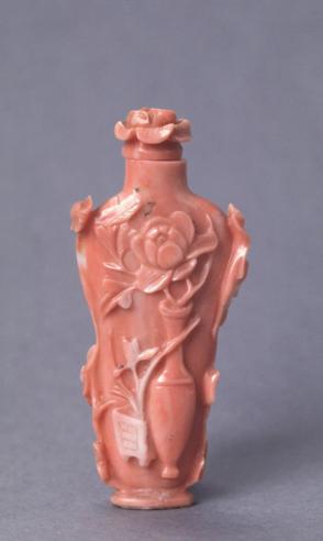Snuff bottle: Boy with Flowering Branch and vase with Flowering Branch