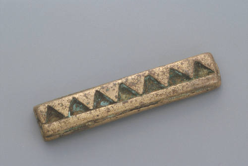 Gold weight:  geometric